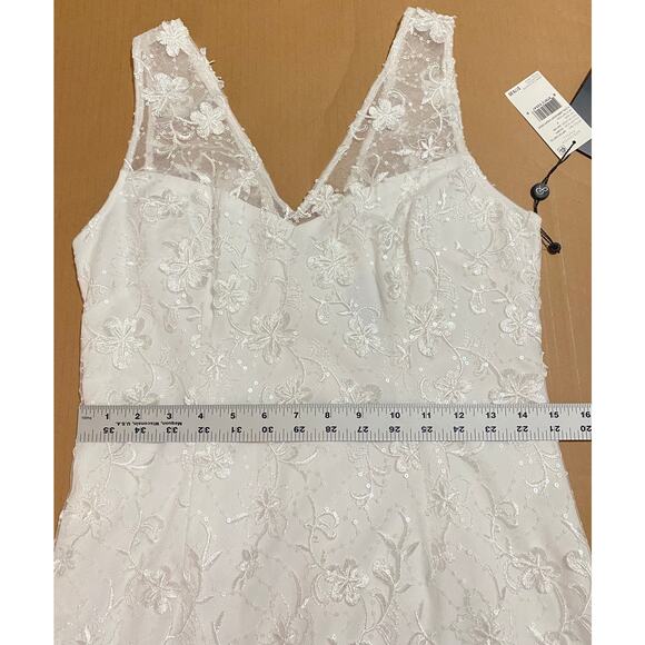 ADRIANNA PAPELL DRESS 4 COCKTAIL FLORAL SEQUIN LACE WHITE BRIDE EMBROIDERED - Picture 9 of 10